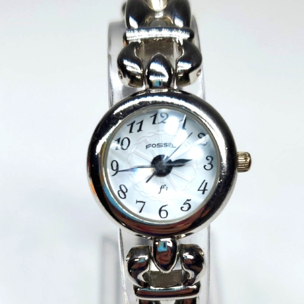 Vintage Fossil F² Watch PC9695 Rivoli Crystal Silver Band Watch